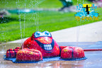 Crab Mobile Spray and Play Features – red crab splash pad spraying water jets from claws and shell, fun backyard water play.