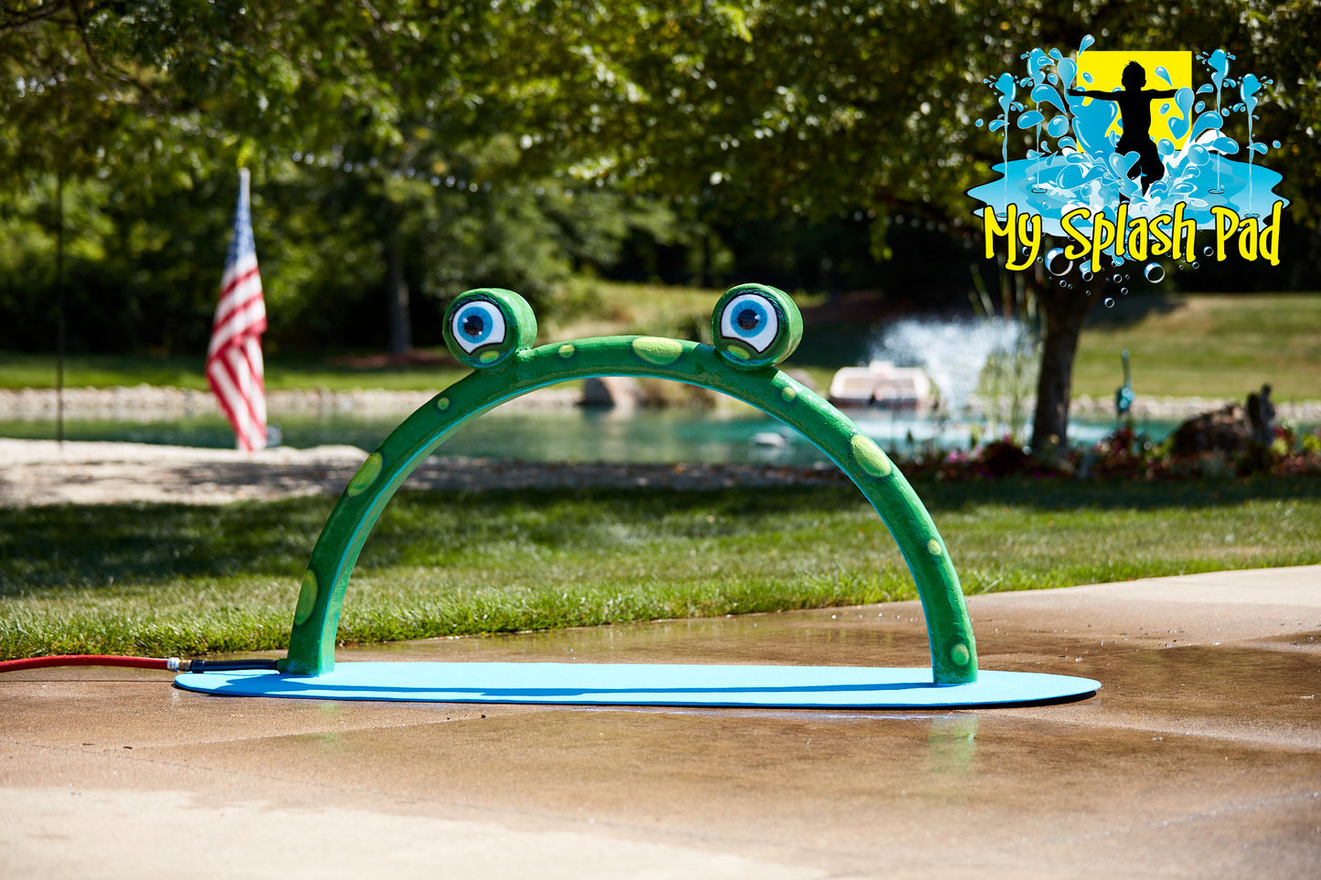 Mini Frog Arch Mobile Water Play Features